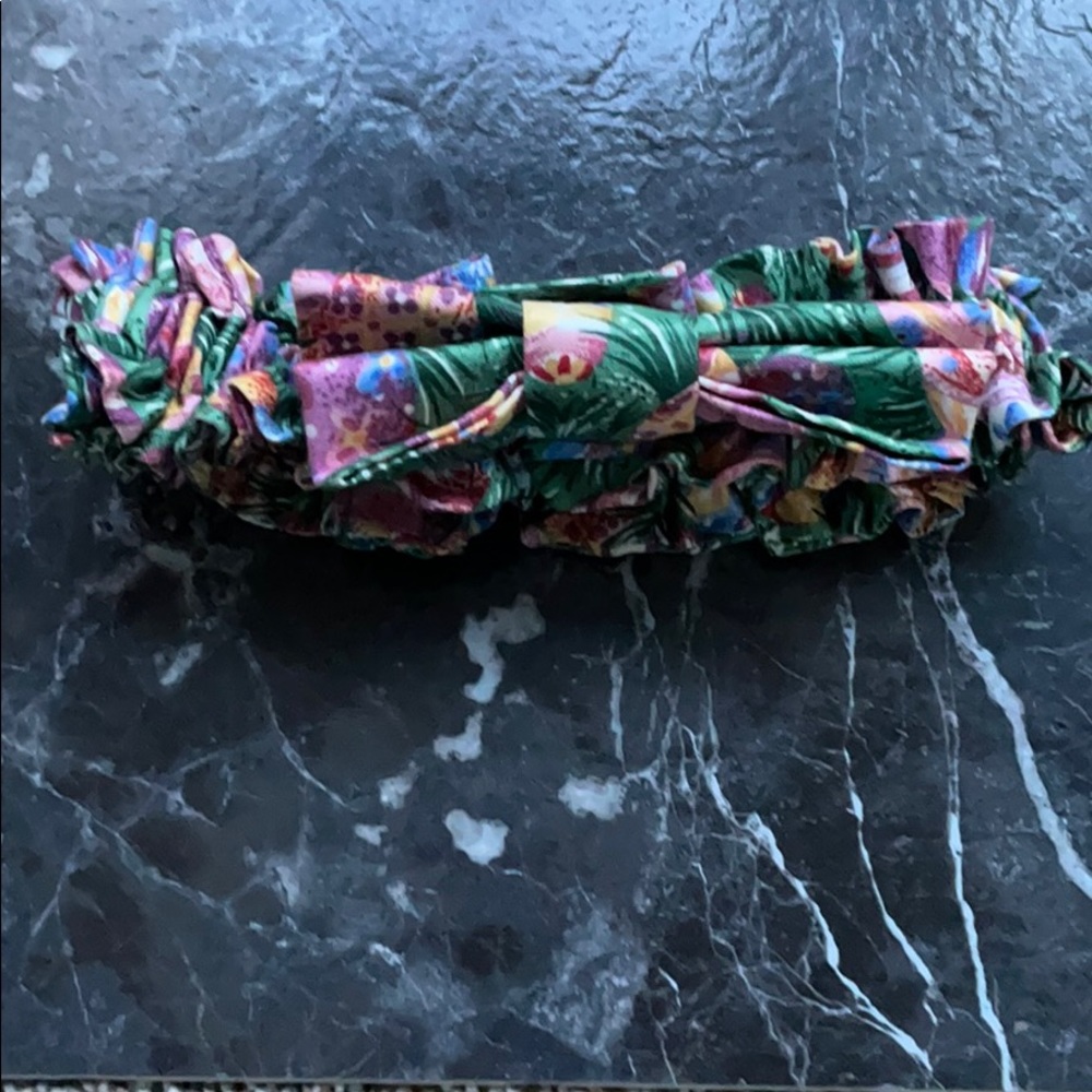 Longaberger Easter print small basket garter